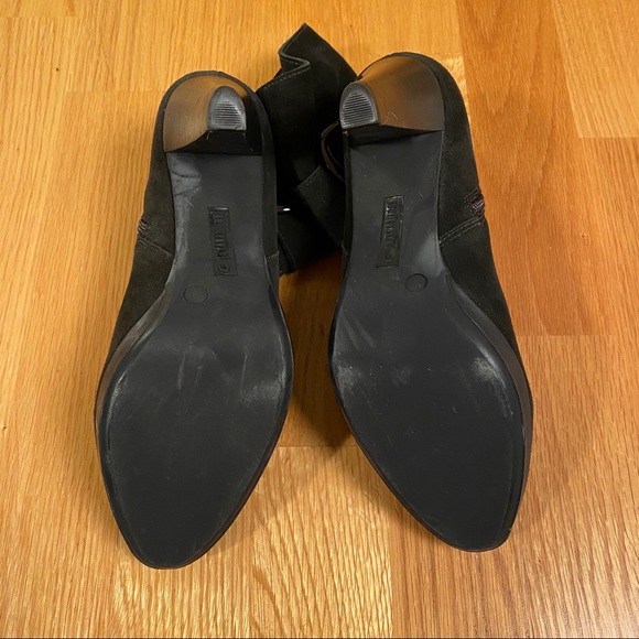 La Canadienne Suede Booties - Picture 5 of 6